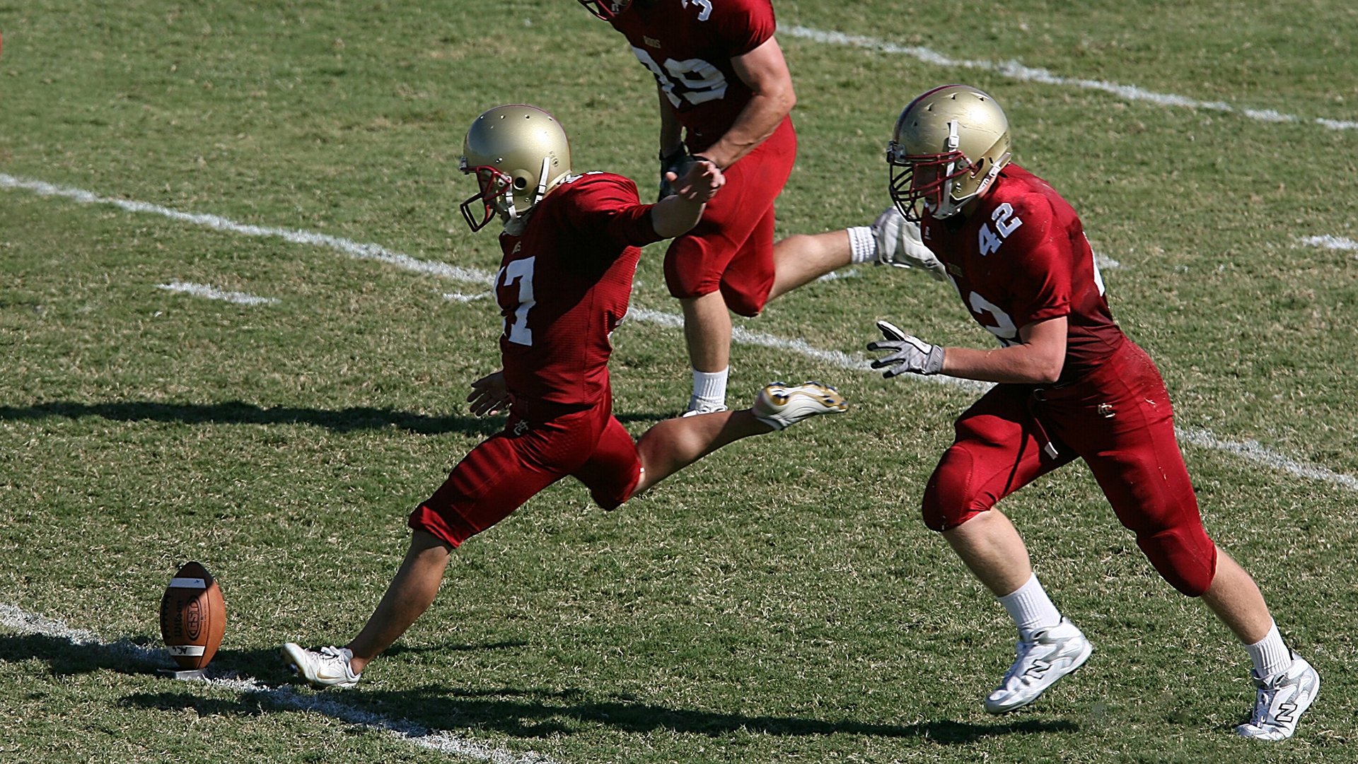国家队年轻球员表现出色获得海外联赛邀请彰显实力,足球国家青年队名单