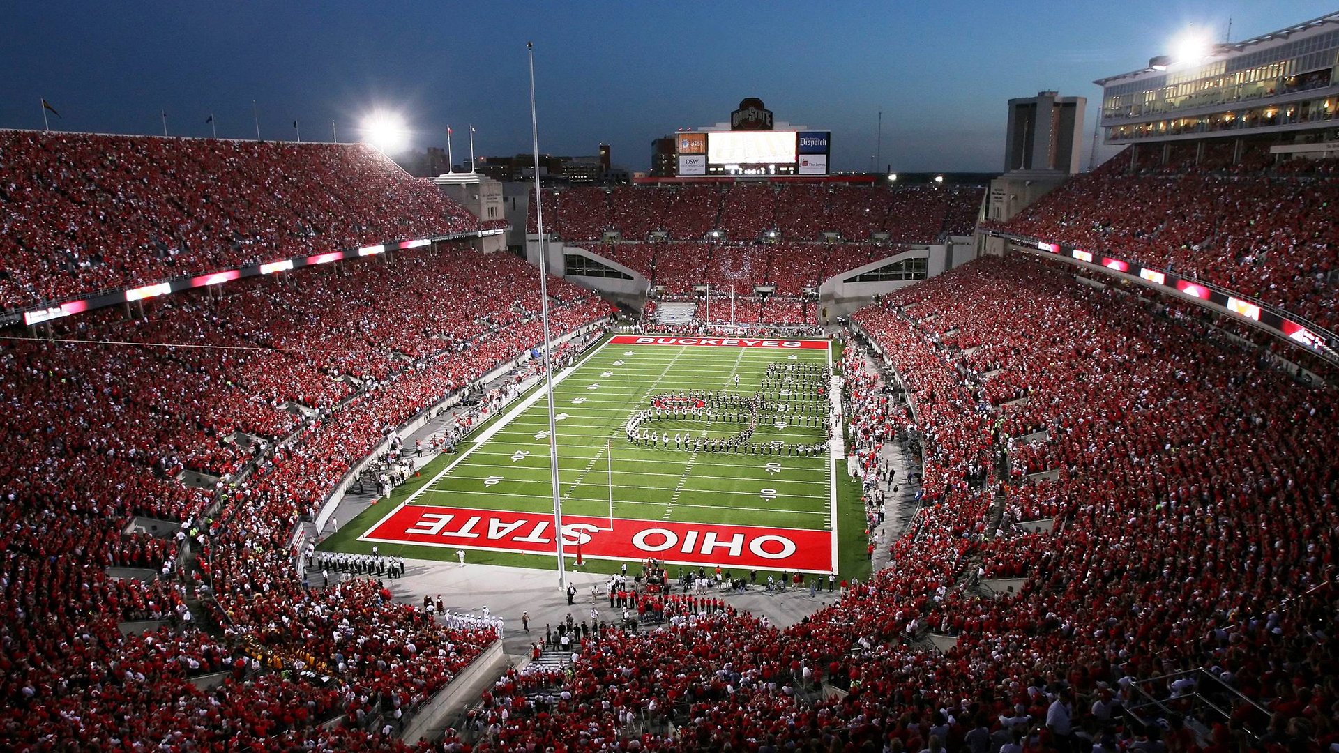 特色足球文化节成为城市文化品牌的重要组成部分，足球文化艺术节